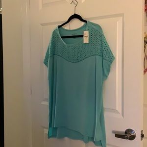 NWT 18/20 Aqua Lane Bryant T-Shirt